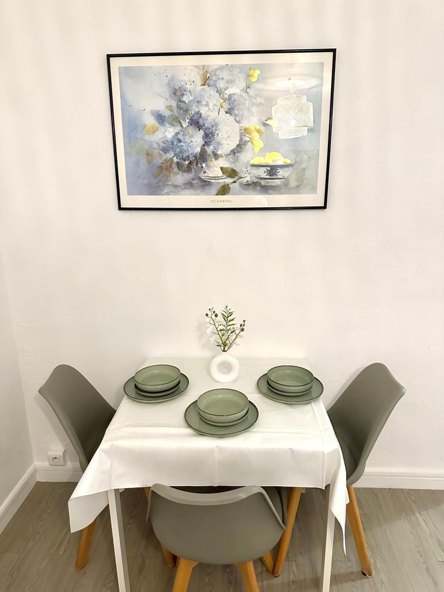 Apartment & Cosy T2 Near Airport *